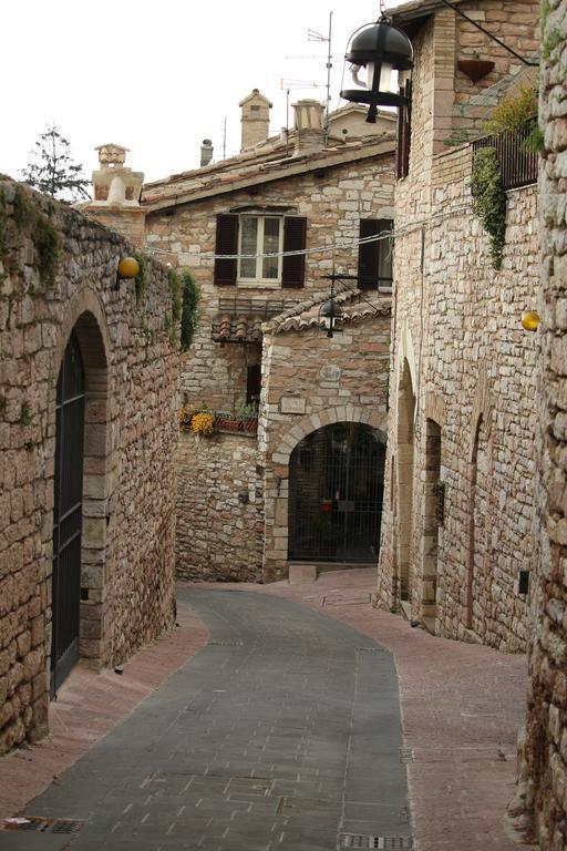 La Casina Colorata Assis Exterior foto